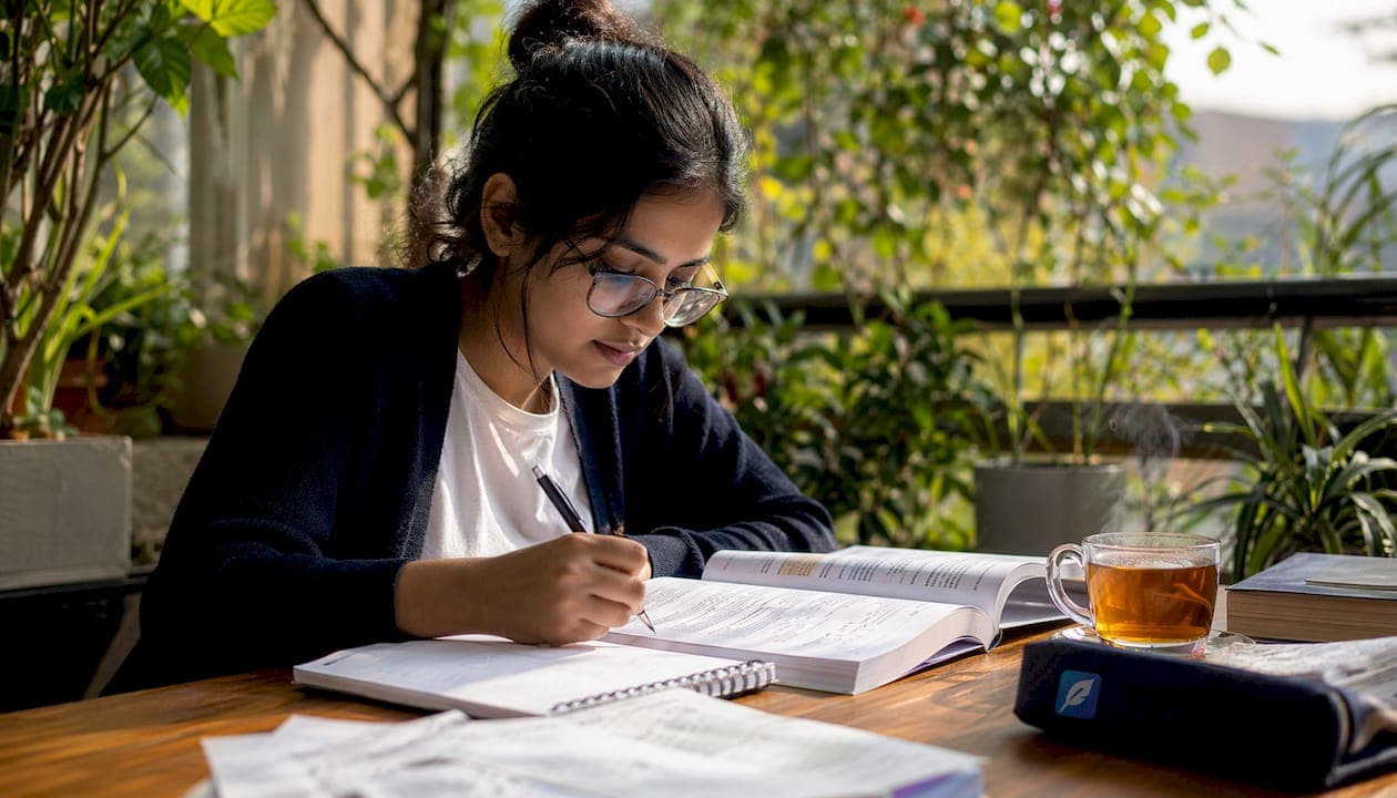 Master English article usage: a practical guide